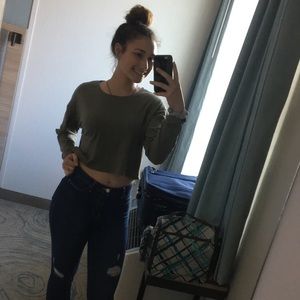 Meet your Posher, Alexis